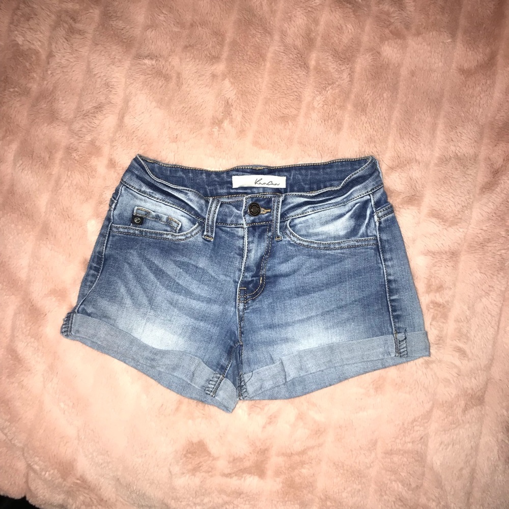 KanCan short shorts